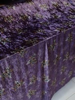 مخمل على سترتش