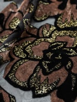 مخمل شيفون بلمعه ذهبيه