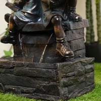 نافورة مياة بتصميم أطفال صغار مقاس 90x40x28 سم