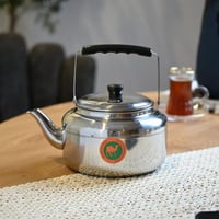 ابريق شاي بتصميم عصري لون فضي سعة 3 لتر
