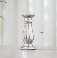 شمعدان سيراميك بتصميم مميز باللون الفضي مقاس 20 سم