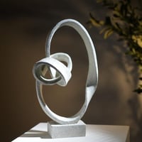 تحفة ديكور بديل رخام بتصميم فني عصري