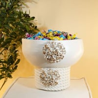 صحن تقديم الحلوى ريزين باللون الأبيض مقاس 25x33 سم