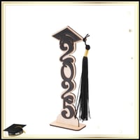 ستاند تخرج بتصميم مميزة لون اسود وذهبي مقاس 20 سم