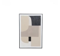 لوحة جدارية فنية بتصميم عصري يضفي لمسة فخامة على م...