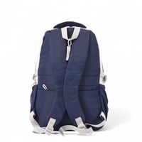 شنطة ظهر مدرسية بحمالات كتف قابلة للتعديل وجيوب مت...