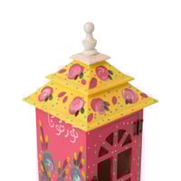 فانوس رمضان خشب بتصميم مميز بعبارة (نورتونا) لون ا...