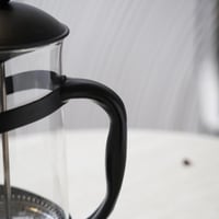 ماكينة تحضير القهوة باللون الاسود - 800 مل