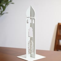 ستاند ديكور بتصميم مئذنة رمضانية بلون أبيض – 13*13...