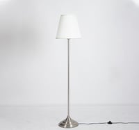 اباجورة ستاند بتصميم عصري باللون فضى