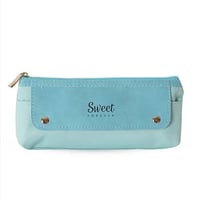 مقلمية كبيرة بتصميم مميز باللون ازرق فاتح