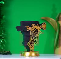 مبخرة للاحتفال باليوم الوطني بتصميم خريطة لون اسود...