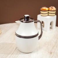 ترمس بتصميم مضلع باللون الابيض والاسود - 1 لتر