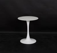 طاولة كافي بتصميم دئري لون أبيض مقاس 60x74 سم