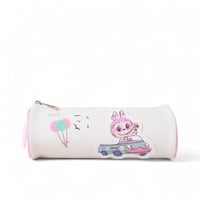 مقلمة دائرية بتصميم شخصية لابوبو لون ابيض