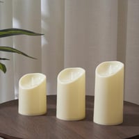 شموع مضيئة بتصميم غاية الاناقة باللون البيج - 3 حب...