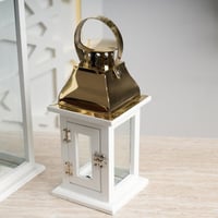 طقم فوانيس رمضان معدنية بيضاء وذهبية بتصميم أنيق