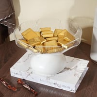 صحن تقديم الحلوى اكريلك بقاعدة حديد باللون الأبيض...