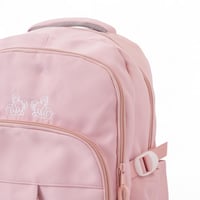 شنطة ظهر مدرسية بلون وردي بتصميم أنيق وعصري