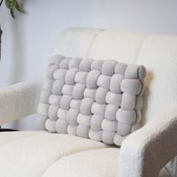 خدادية بتصميم متشابك لون رمادي مقاس 30x40x10 سم