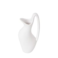 فازة سيراميك بتصميم دورق باللون الأبيض مقاس 26 سم