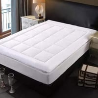 لباد مرتبة مايكروفايبر مع 2 وسادة بتصميم انيق لون...