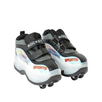 حذاء تزلج جلد بعجلات للاطفال بتصميم مميز لون اسود...