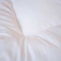 لباد مرتبة مايكروفايبر مع 2 وسادة بتصميم فاخر لون...