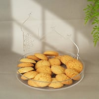 ستاند اكريلك شفاف لتقديم الكعك و الحلوى بتصميم على...