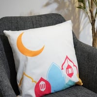 مجموعة منارات المدينة المكونة من 11 قطعة بتصاميم أ...