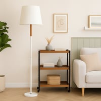 اباجورة ستاند بتصميم انيق و عصري باللون ابيض