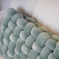 خدادية بتصميم متشابك لون اخضر مقاس 30x40x10 سم