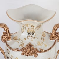 تحفة ديكورية فازة سيراميك ملكية فاخرة بنقوش ذهبية...