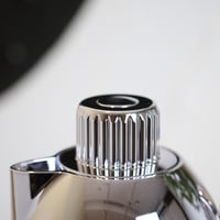 طقم ترامس لحفظ الشاي و القهوة بتصميم مميز لون فضي