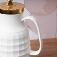 ترمس حراري فاخر باللون الأبيض