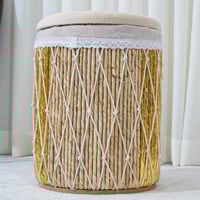 صندوق سجاد صلاه بتصميم مميز لون بيج مقاس 45 سم