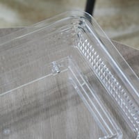 صينية تقديم اكريلك بقاعدة قابلة للطي بتصميم عصري ل...