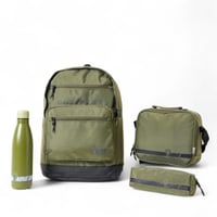 مجموعة شنطة ظهر مدرسية 4 في 1 بتصميم مميز لون اخضر