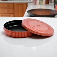 صينية دائرية معجنات مقاس 35 سم نيوفلون بغطاء ألومن...