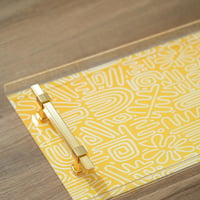 صينية تقديم اكريلك بتصميم مميز لون اصفر مقاس 20x40...