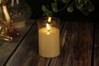 شمعة زجاجية مضيئة تعمل بالبطارية حجم متوسط