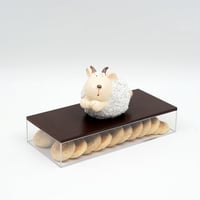 علبة تقديم الحلوي اكريلك بغطاء خشب شكل خروف مقاس 1...