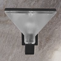 فانوس جداري اسود مربع 10000