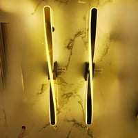 جداري مودرن ذهبي 60 / 40 سم