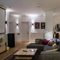 جداري خارجي اب داون اسود