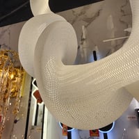 نجف مودرن ذهبي بتلات الورد لطش