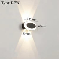 جداري بيضاوي اسود و ابيض