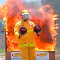 كرة اطفاء الحريق