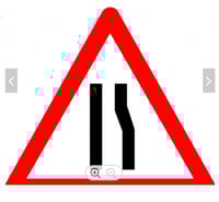 لوحة المونيوم ارشادية مثلث - الطريق يضيق من اليمين...