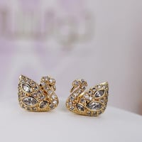 حلق الوزة ذهبي